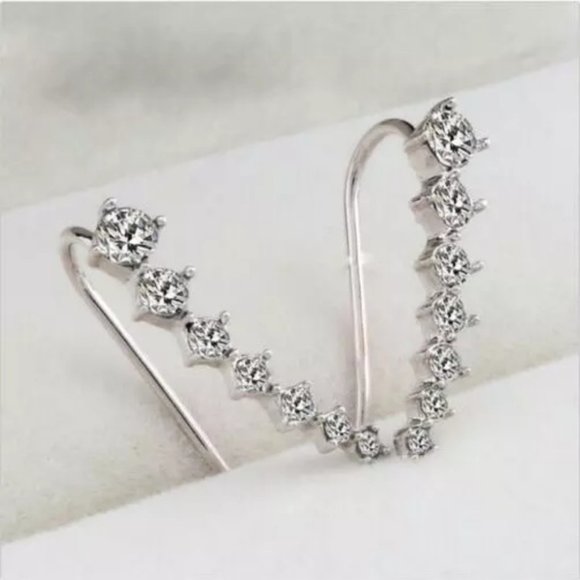 Up Ear Rhinestone Cuff Earrings NWoT - Picture 1 of 2
